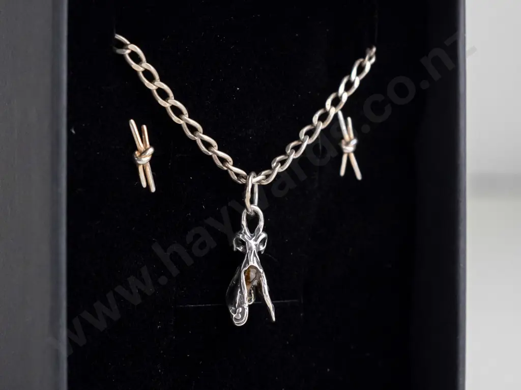 sterling silver earring and necklace set Image 1++