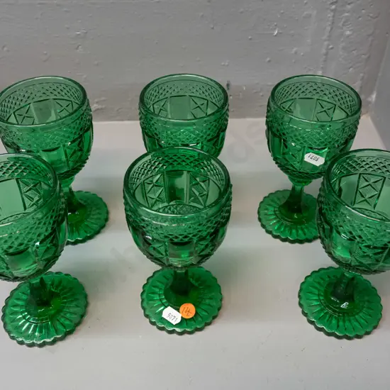 set of 6 emerald green moulded glass goblets H-155