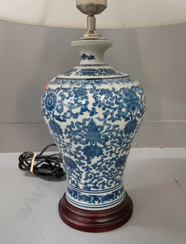 Chinese blue & white porcelain table lamp with circular wooden base, ivory fabric shade H-630 Shade D-400 Image 1++