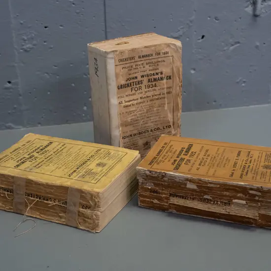 3 Wisden Cricketer's Almanack books - 1922, 1934 and 1935 - spines damaged / taped, marks and wear