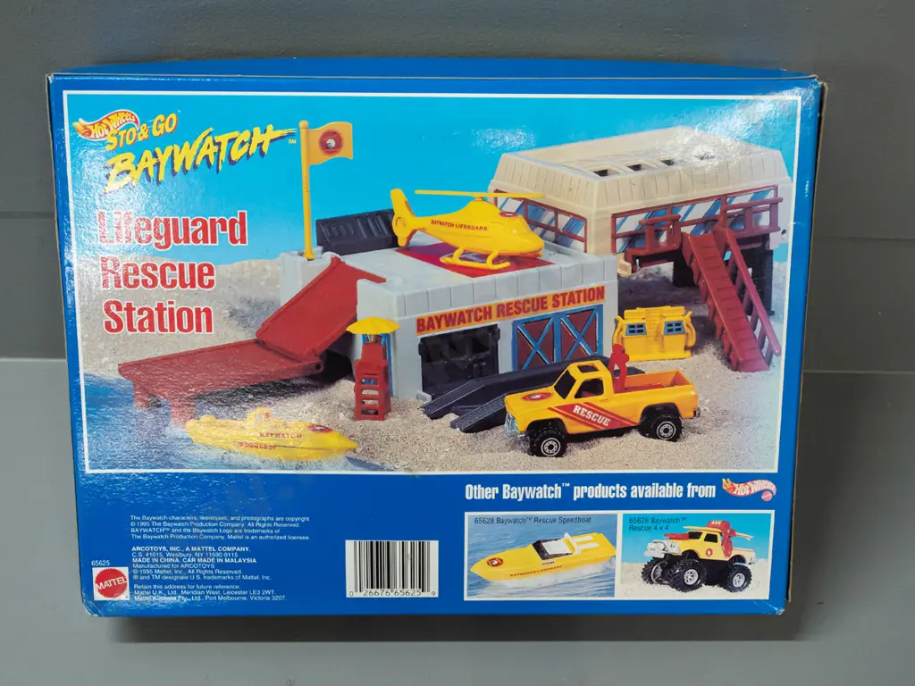 Hot Wheels Baywatch Lifeguard Rescue Station set. In original sealed packaging Image 1++