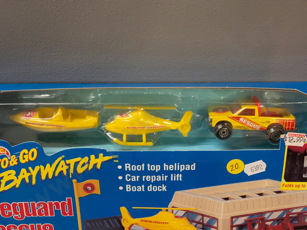 Hot Wheels Baywatch Lifeguard Rescue Station set. In original sealed packaging Image 1++