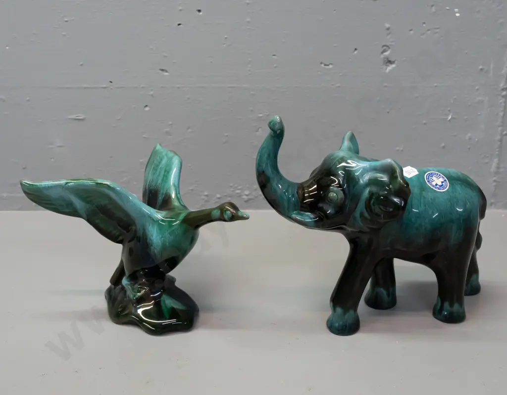 2 Blue Mountain pottery animals - goose taking flight and elephant H-200 L-240 Image 1++