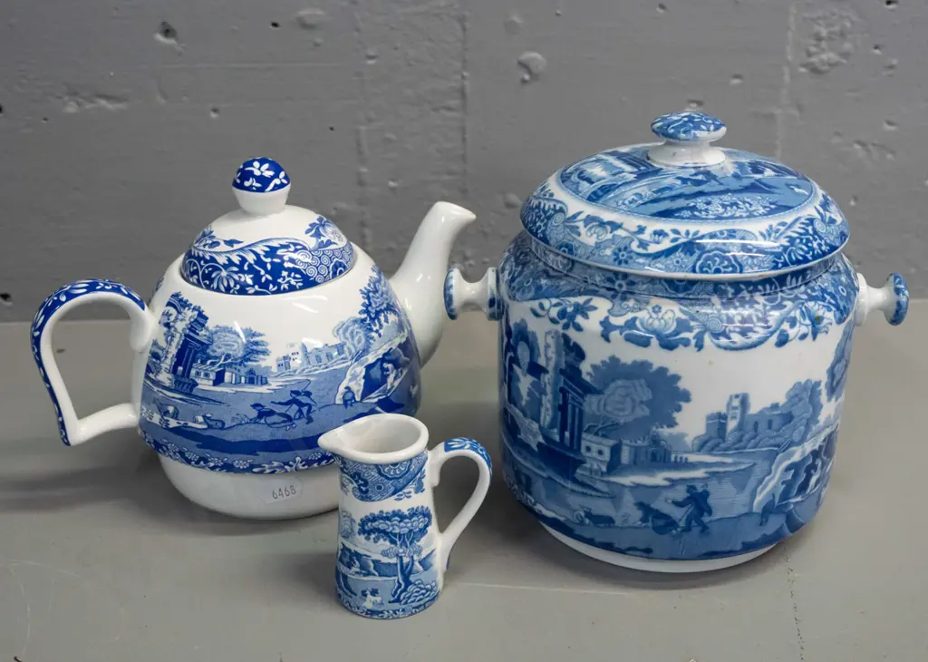 Spode Italian pattern items - biscuit barrel (no handle) H-170 W-160, small teapot and a miniature jug Image 1++