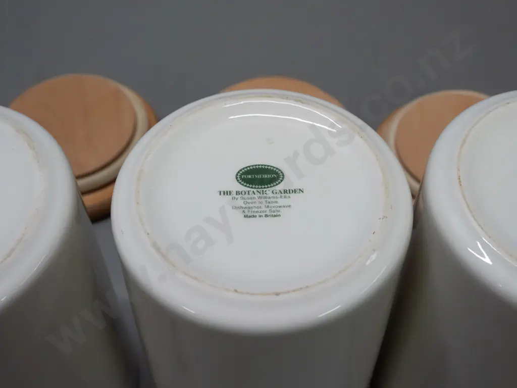 Portmeirion Botanic Garden items - 3 kitchen canisters with wooden lids - water staining to lids H-180 Image 1++