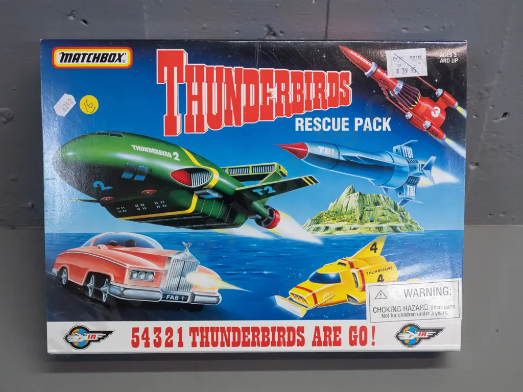 Matchbox Thunderbirds Rescue Pack boxed set of 5 vehicles - dated 1994. W-240 L-320 Image 1++