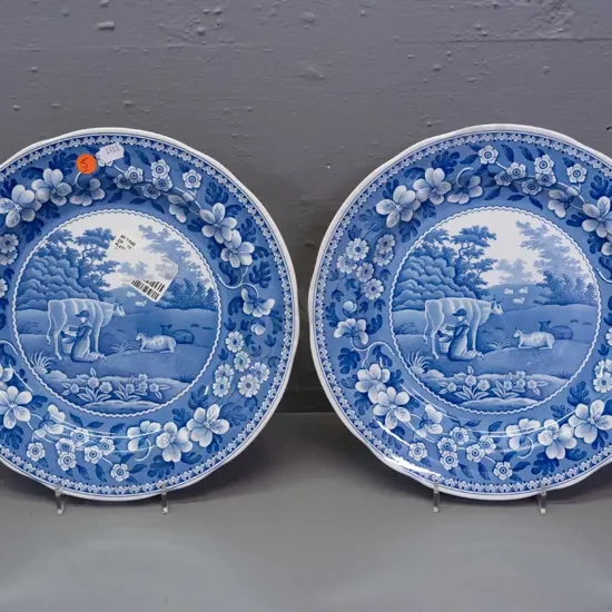 pair of Spode Blue Room Collection "Milkmaid" pattern cabinet plates D-270