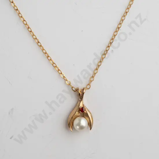 pearl & garnet pendant - no mark