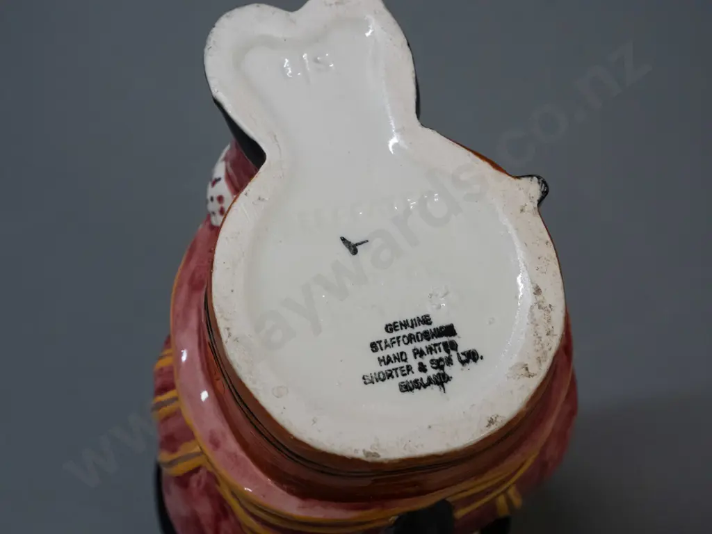Shorter & Sons Staffordshire Beefeater character jug - some wear to black glaze on rim H-225 W-125 Image 1++