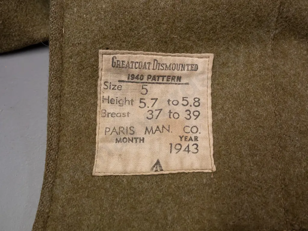 Army great coat dismounted, 1940 pattern, year 1943. Image 1++