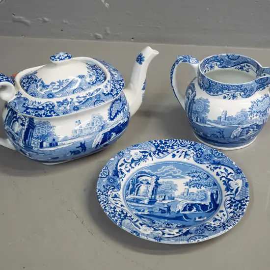 Spode Italian pattern teapot H-140 L-260, jug and plate