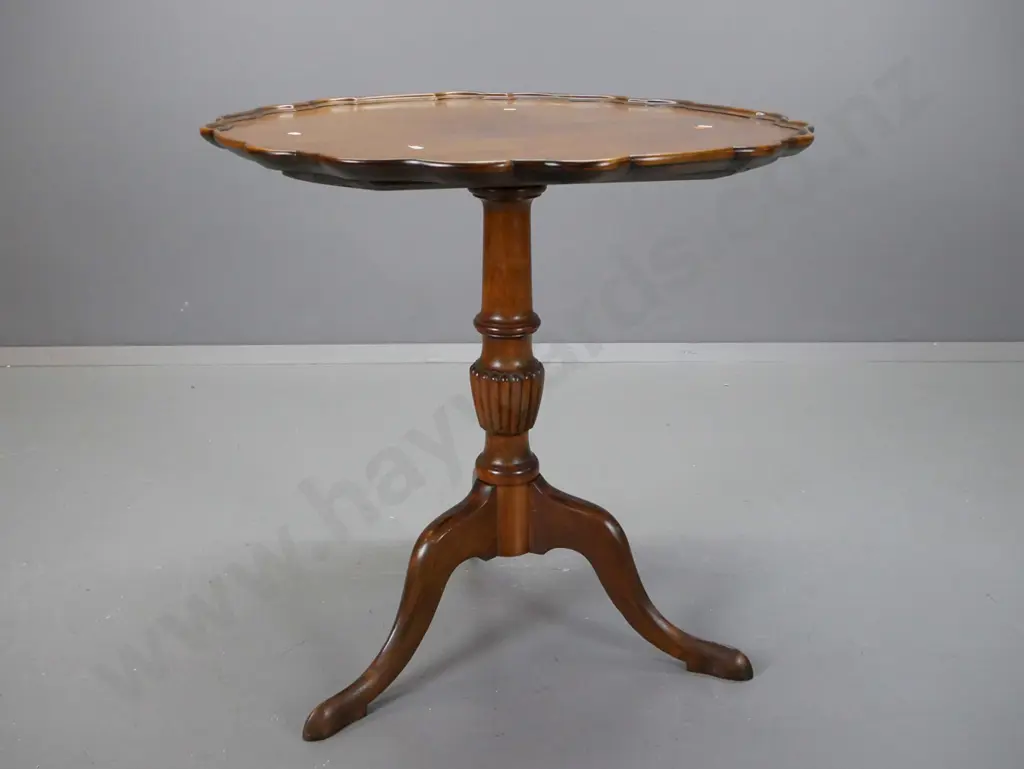 vintage beech and walnut wine table with pie-crust edge, turned column base w/ fluted knot, 3 sweeping legs H-700 D-720 Image 1++