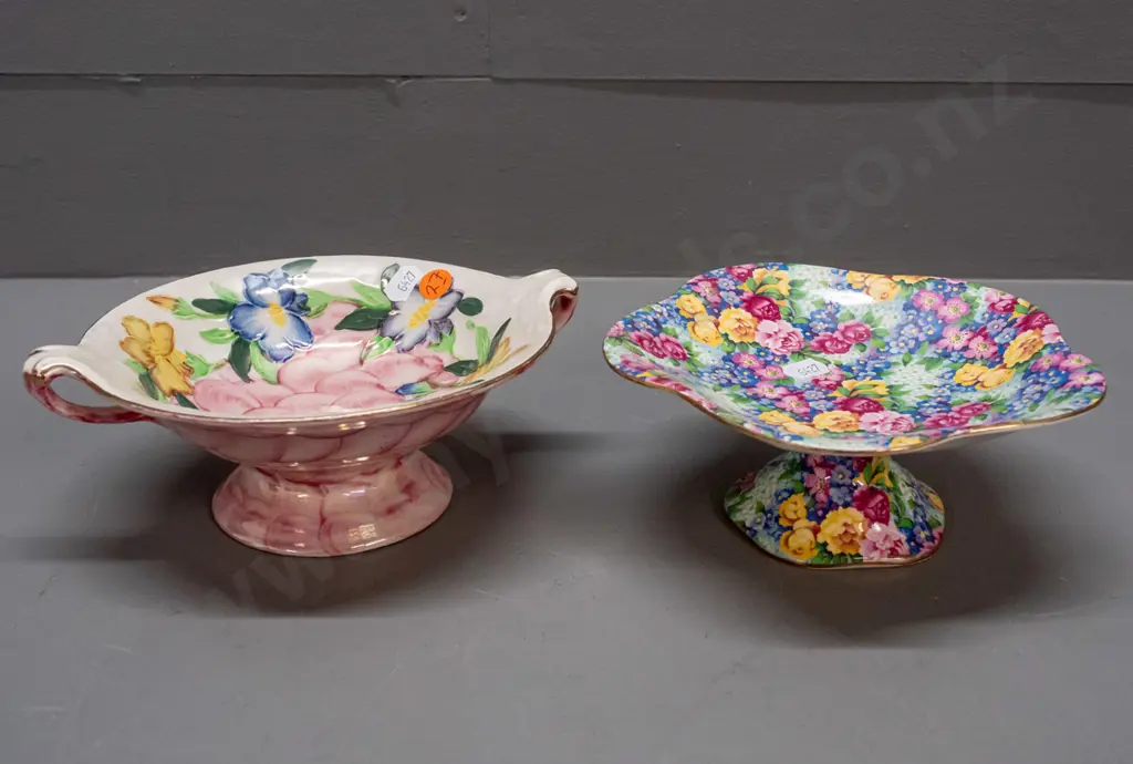 2 comports - Maling thumbprint pink H-75 D-200 and Royal Winton "Julia" pattern Image 1++