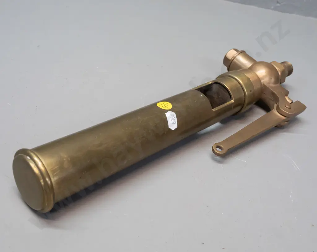 heavy brass steam whistle L-390 Image 1++