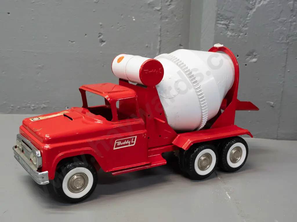 retro Buddy L tin and plastic concrete mixer - original funnel and possibly other pieces missing - some scratches and Image 1++