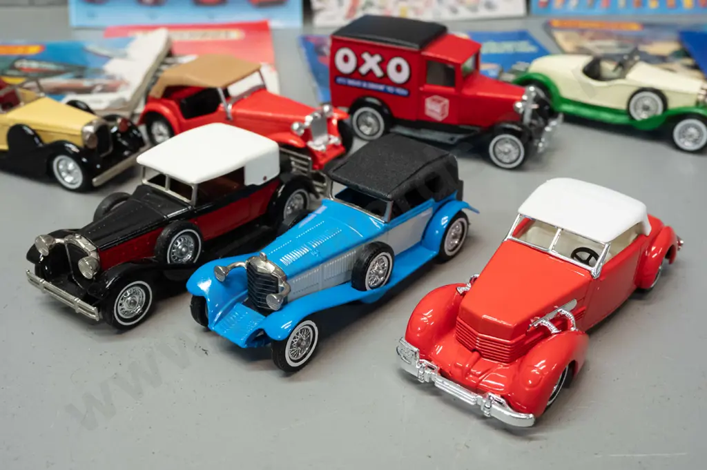 7 Matchbox Models of Yesteryear die-cast cars and 8 assorted Matchbox catalogues from 1979 thru 1988 Image 1++