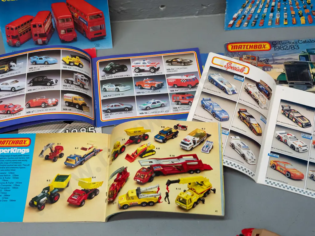 7 Matchbox Models of Yesteryear die-cast cars and 8 assorted Matchbox catalogues from 1979 thru 1988 Image 1++
