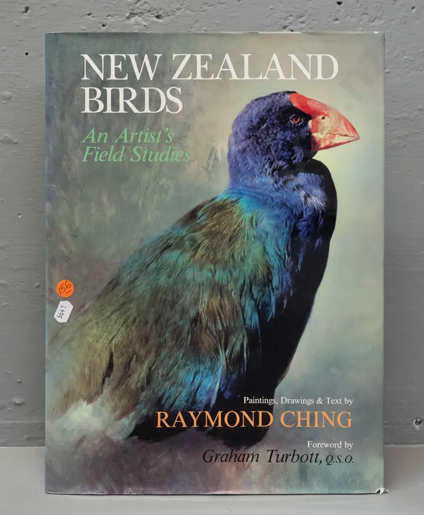 hard cover Raymond Ching book "New Zealand Birds - an Artist's Field Study" pub 1986 - minor wear to corners of DJ Image 1++
