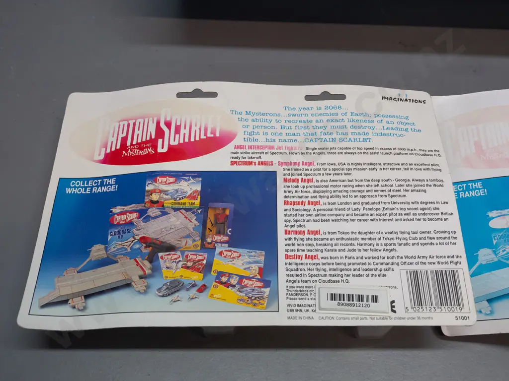 Captain Scarlett toys in original packaging - large boxed electronic Angel Interceptor and 2 carded sets of 2 die-cast Image 1++