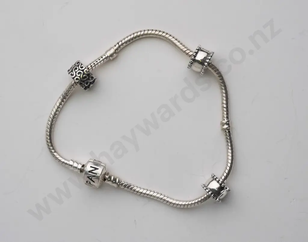 Pandora bracelet and 3 charms Image 1++