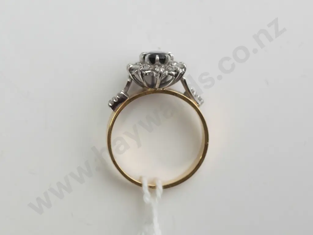 18ct sapphire & diamond ring 4.7 gms size N.5 Image 1++