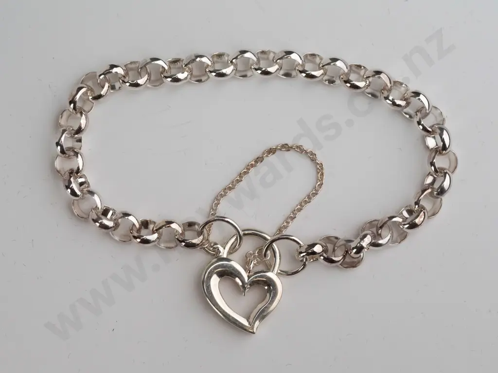 sterling silver heart clasp bracelet Image 1++