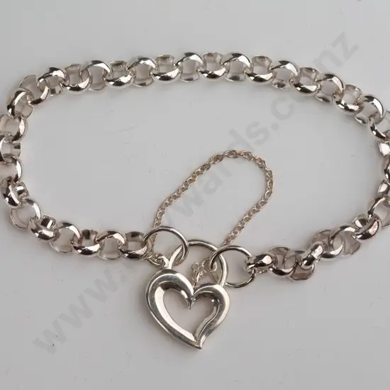sterling silver heart clasp bracelet
