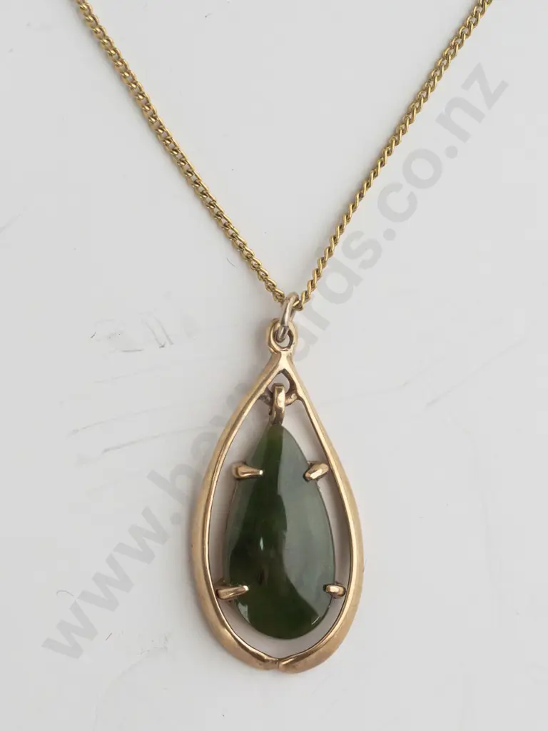 9ct greenstone  drop necklace with rolled gold chain Image 1++