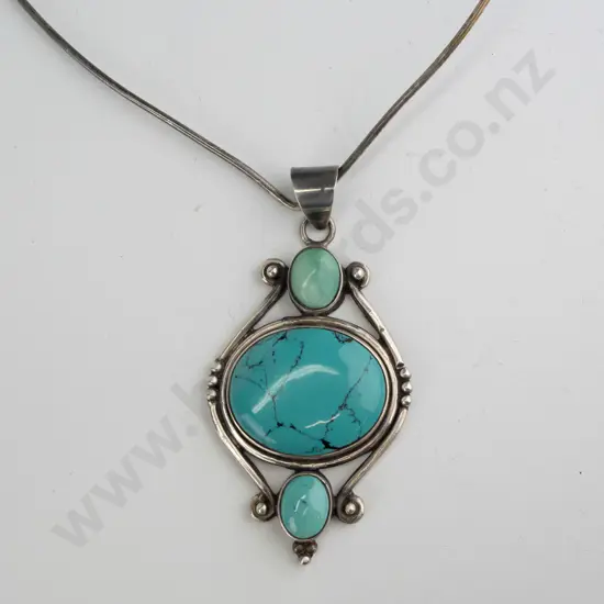 sterling silver turquoise wire necklace