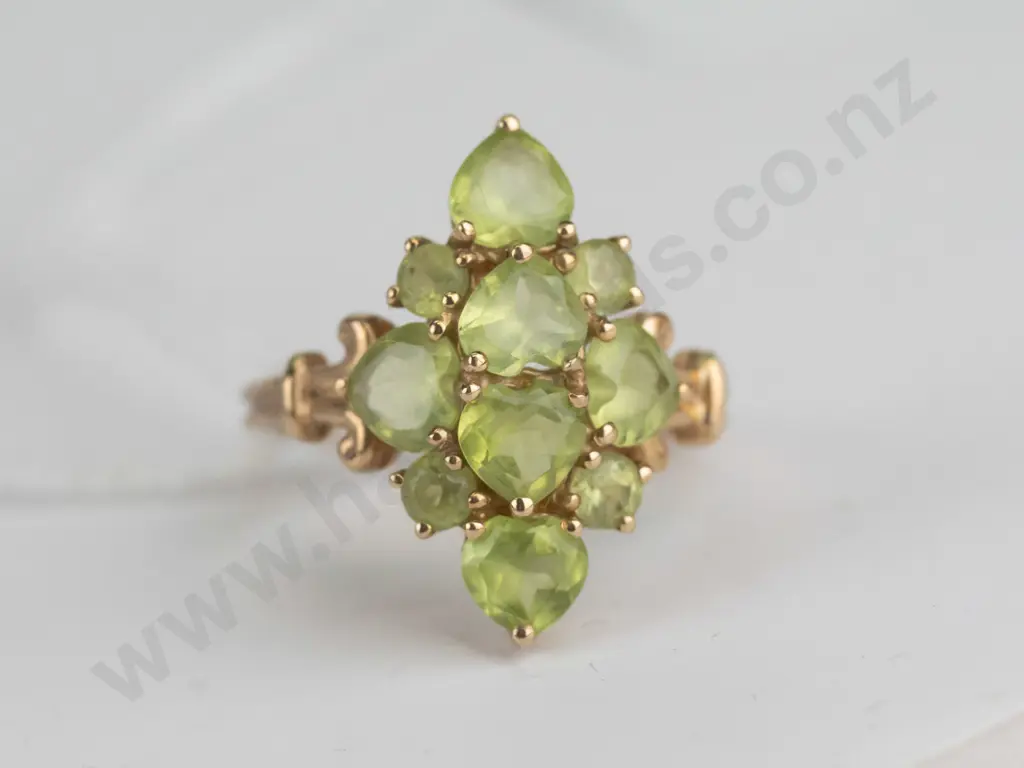 9ct gold peridot cluster marquise shape ring 3.1gms size N.5 Image 1++