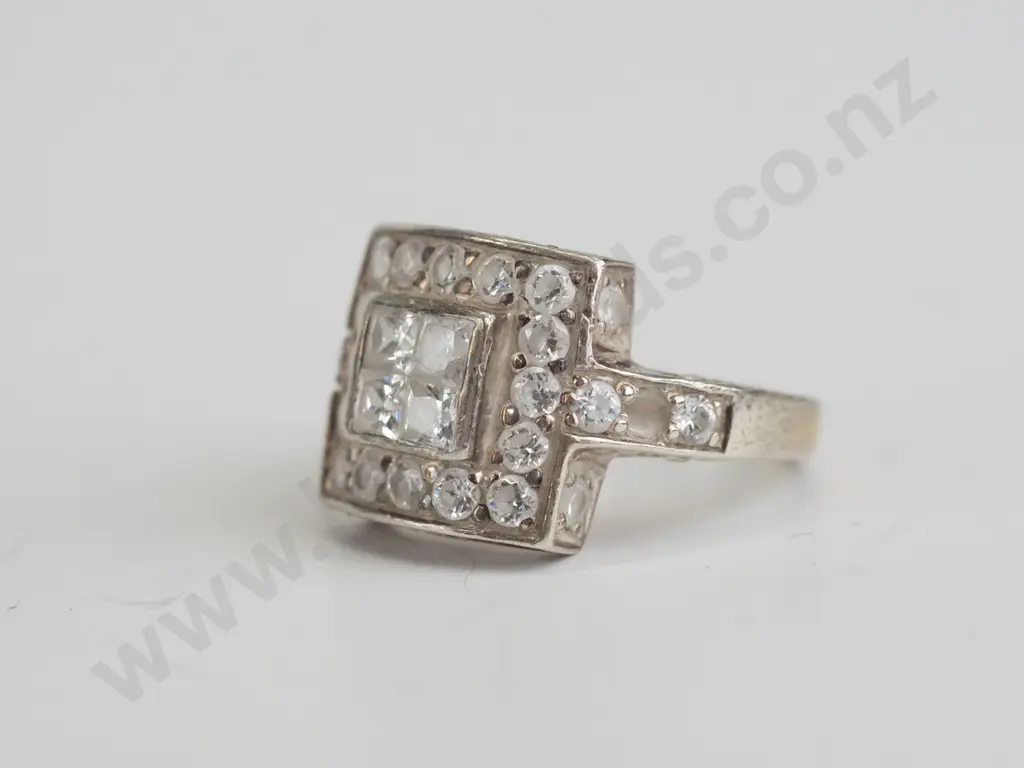 cz sterling silver ring - size N.5 Image 1++