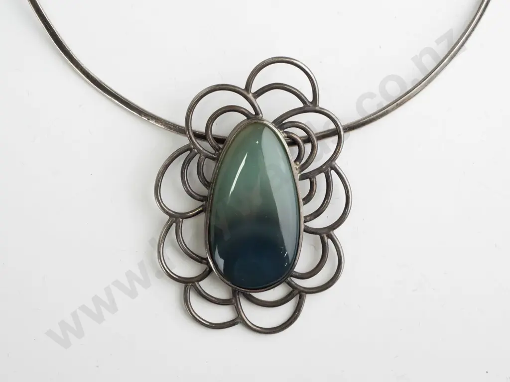 sterling silver wire necklace Image 1++