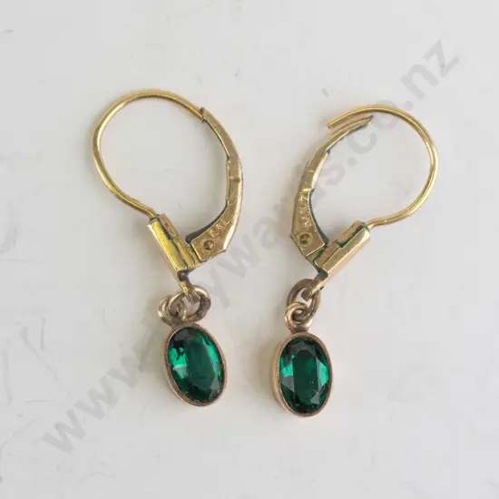 14kt rolled gold green stone earrings
