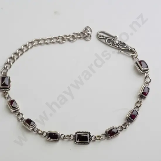 silver bracelet stamped 925