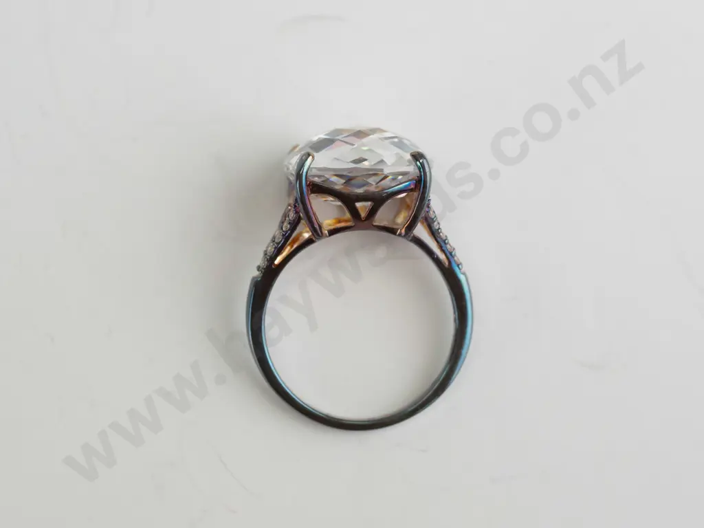 cz sterling silver ring - size P.5 Image 1++