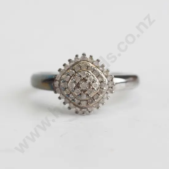 cz sterling silver ring - size M