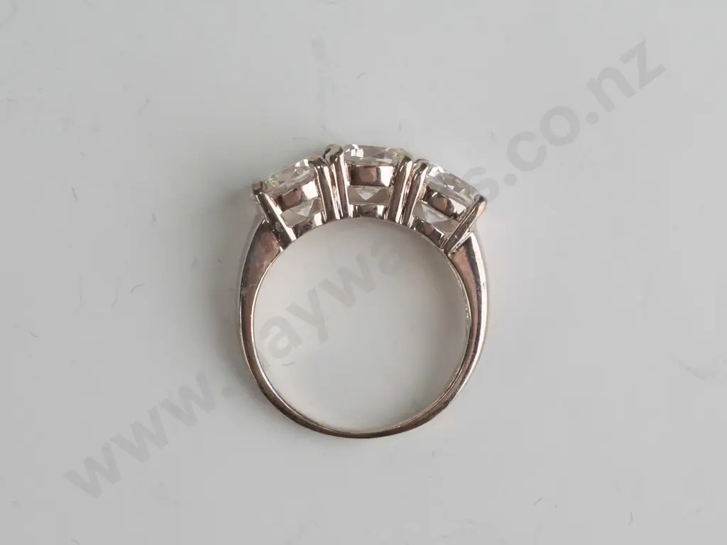 cz sterling silver ring - size N.5 Image 1++