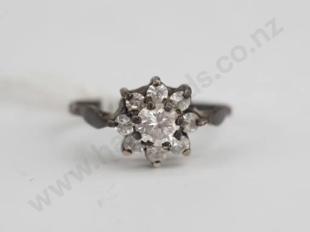 sterling silver cz cluster ring size K Image 1++