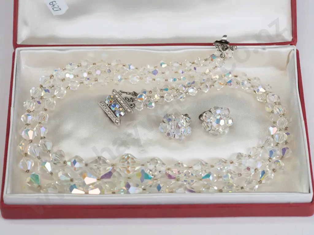 3 strand crystal necklace & pair of earrings Image 1++