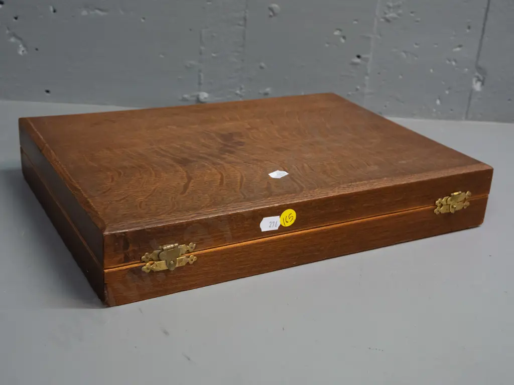 Wood-cased set of EPNS cutlery: six place fish set w/ serving knife & fork. Image 1++