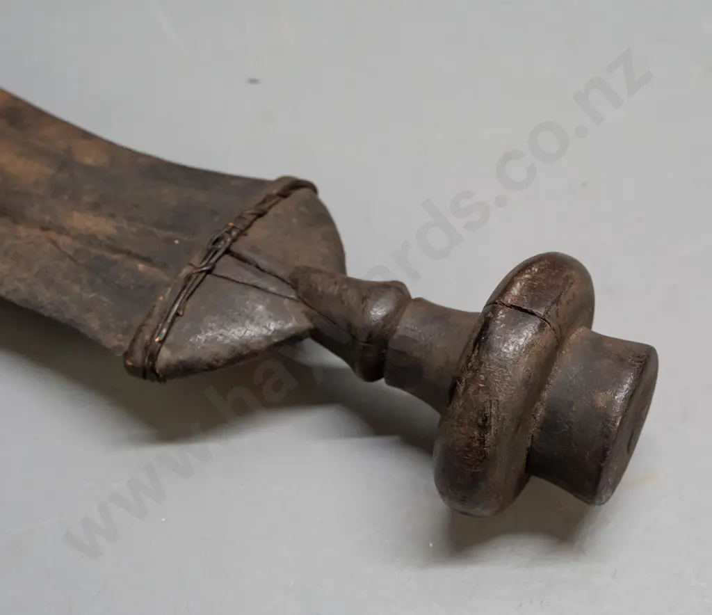 knife from the Democratic Republic of Congo with wooden handle - corrosion to blade, some cracking to timber L-350 Image 1++