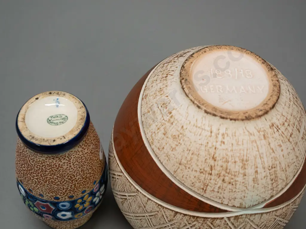 small amphora Czech hummingbird vase and a German pottery vase H-190 D-165 Image 1++