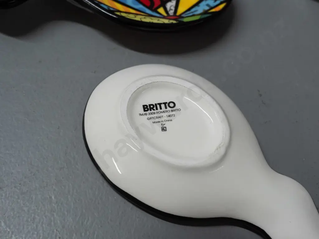 2 Romero Britto "New Day" pattern spoon rests with original boxes and hang tags L-180 Image 1++