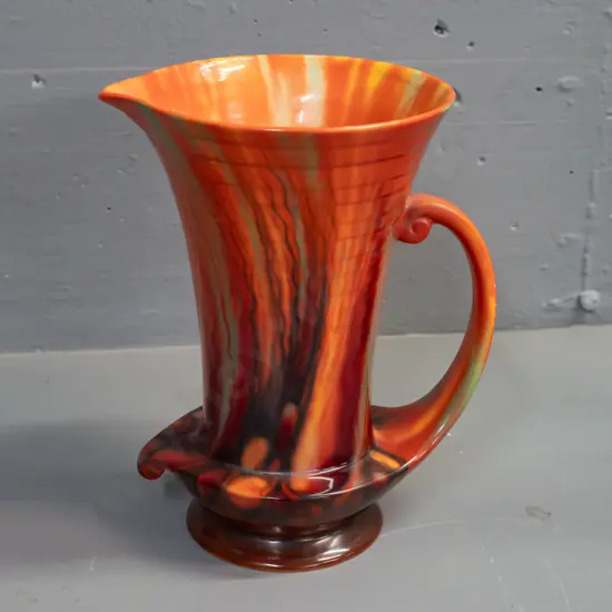 Falcon Ware "Assyrian" pattern vase H-210