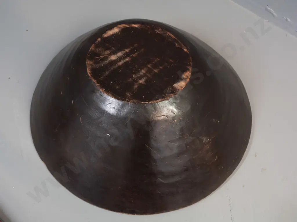 large carved wooden bowl - very light timber, dark stained H-190 Diameter 500 Image 1++
