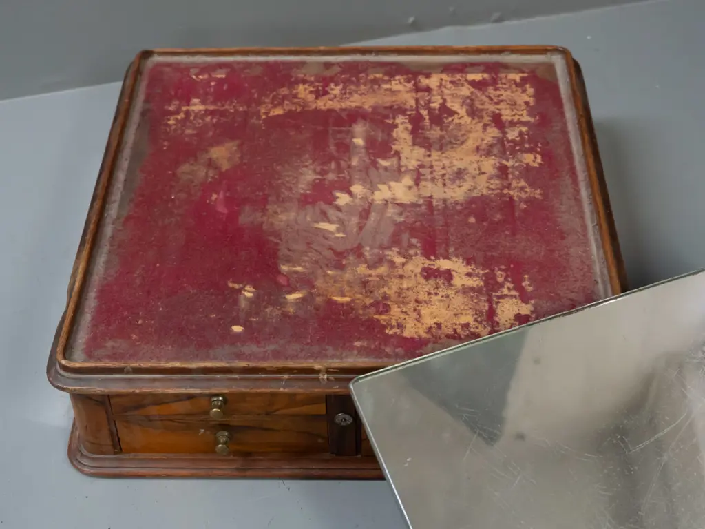 vintage walnut veneer and mirrored display or work box with 5 drawers, one large marked SMS or SWS, with implement Image 1++