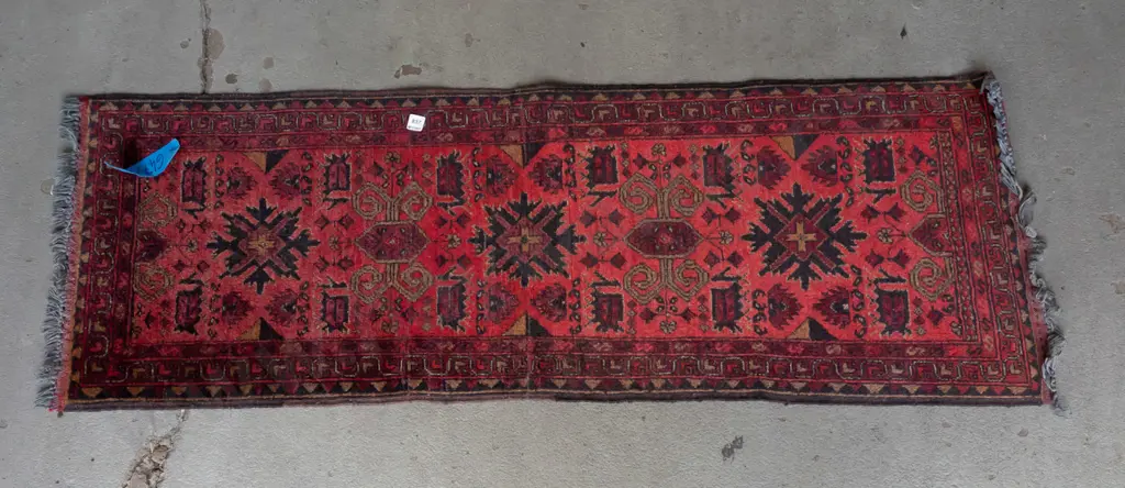 Persian style hand-knotted wool small floor runner - reds, black, mauve - wear to fringe on one end L-1480 W-500 Image 1++