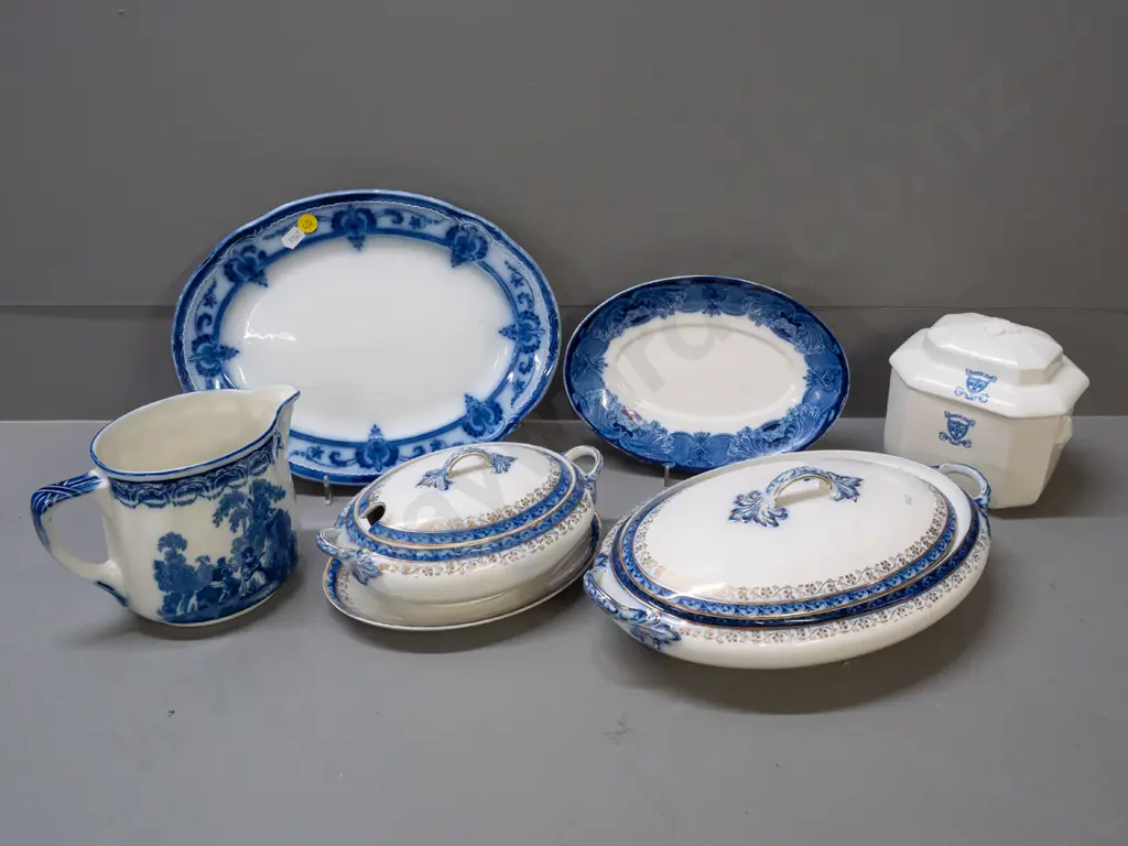 Vvntage flow blue and other tableware: Alfred Meakin 'Flownblue Coburg' lidded vegetable & lidded sauce w/saucer Image 1++