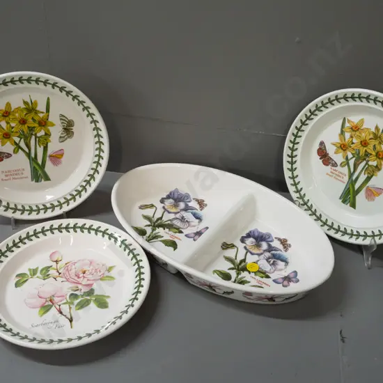 Portmeirion Botanic Garden items - segmented serving dish L-290 and 3 side plates