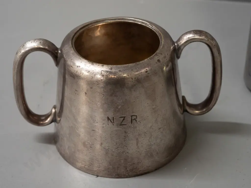 alloy cased hand lantern w/ clear glass lens - top marked Fairmont Railway Motors, Minnesota USA, small chromed lantern Image 1++